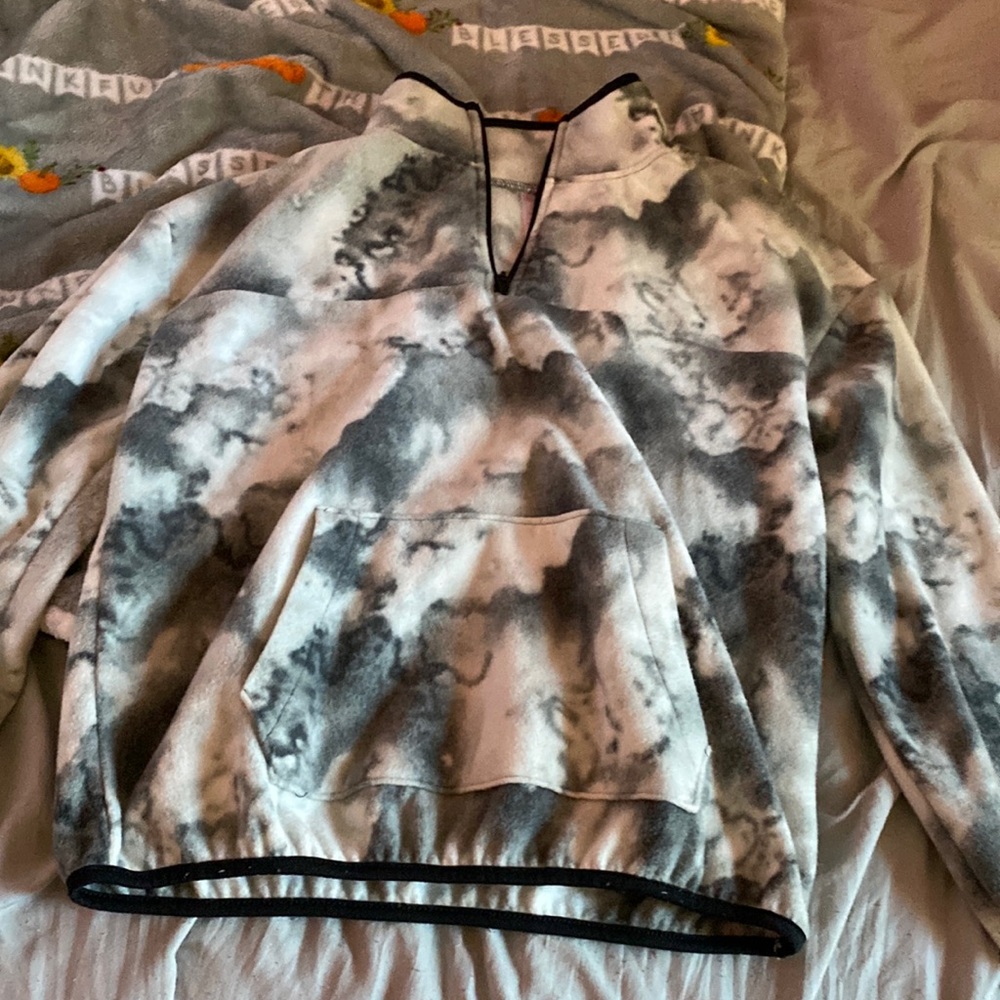 womens medium quarter zip up